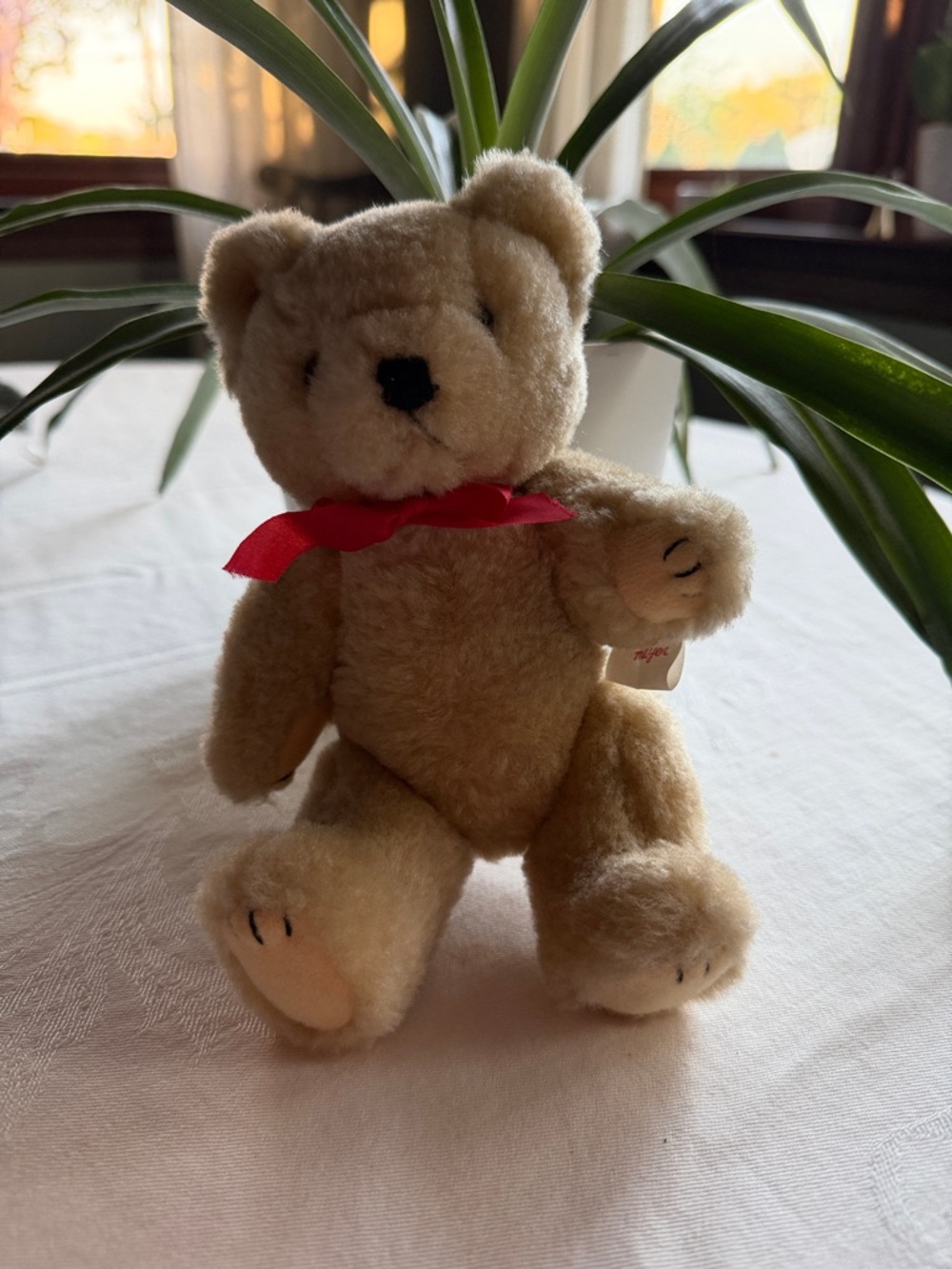 Mary Meyer jointed teddy bear
